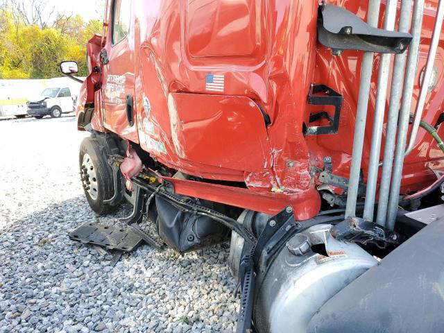 Lot #2193887728 2021 FREIGHTLINER CASCADIA 1 salvage car