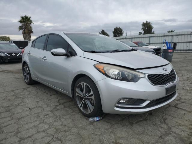 KNAFZ4A84E5119933 KIA FORTE EX