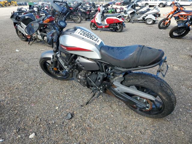 2019 YAMAHA XSR700 JYARM21E0KA000817