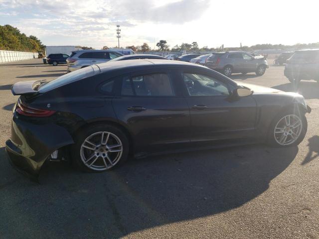 VIN WP0AA2A70JL112967 2018 Porsche Panamera, 4 no.3