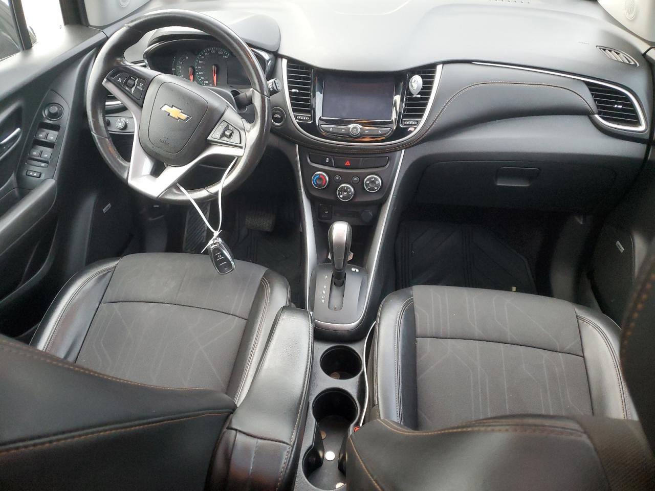 KL7CJPSB0LB078057 2020 Chevrolet Trax 1Lt