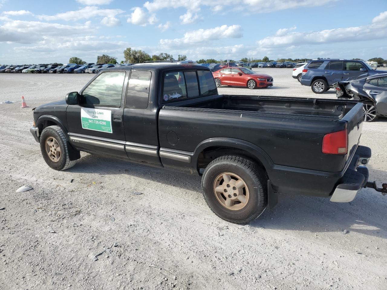 1GCDT19X738133181 2003 Chevrolet S Truck S10