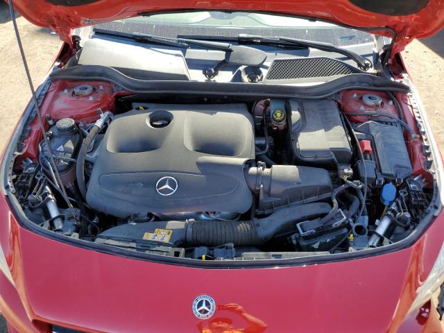  MERCEDES-BENZ CLA-CLASS 2018 Червоний