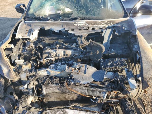 1C4PJMCB2FW733740 Jeep Cherokee Latitude