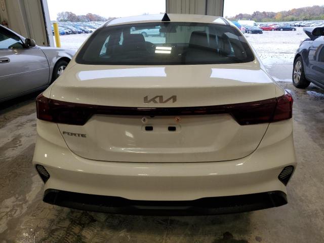 3KPF24AD7PE650054 KIA FORTE LX