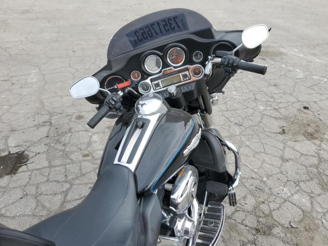 2009 HARLEY-DAVIDSON FLHTCU 1HD1FL4149Y681526
