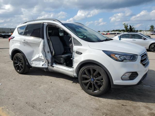 1FMCU0GDXKUC20702 2019 FORD ESCAPE, photo no. 4