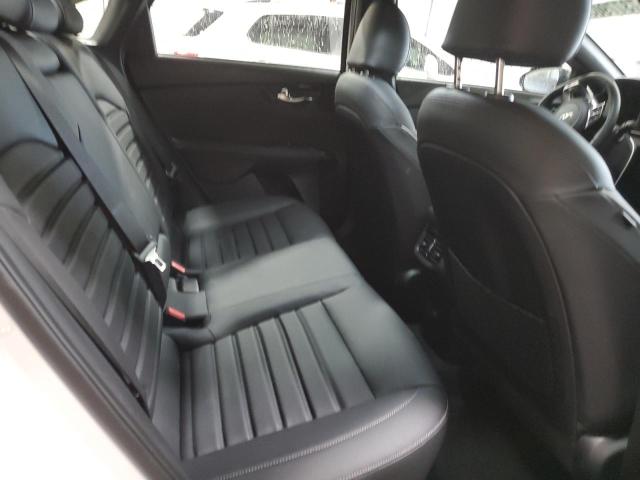 3KPF54AD8PE658980 KIA Forte Gt Line