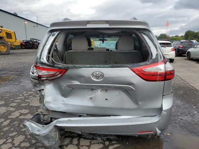 5TDZK3DC1FS687468 Toyota SIENNA