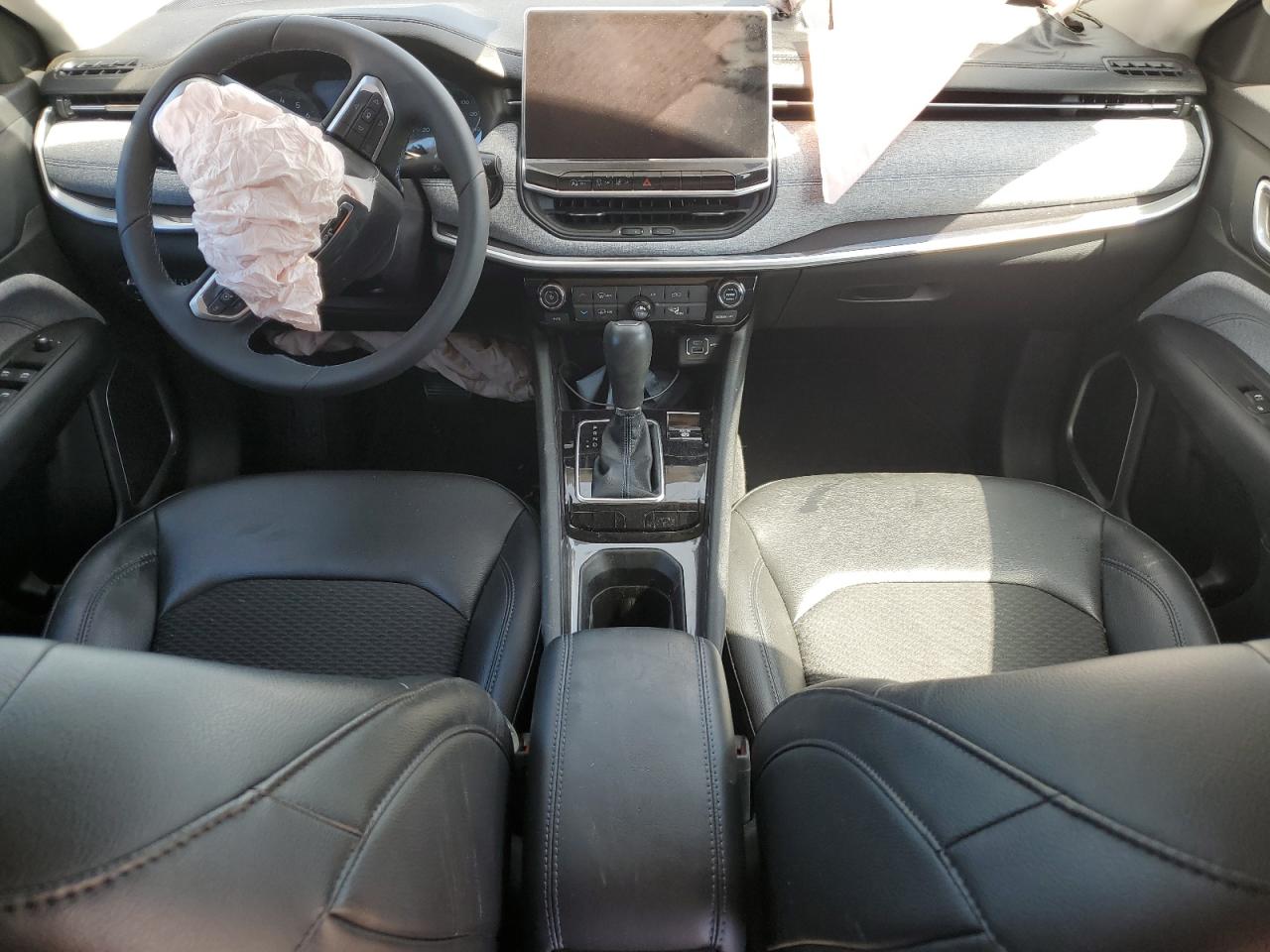 3C4NJCBB8NT213419 2022 Jeep Compass Latitude