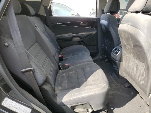2016 KIA SORENTO LX - 5XYPG4A50GG082408