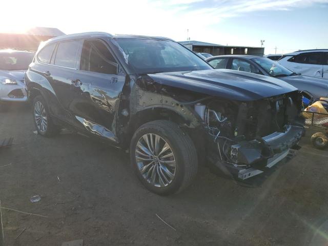 VIN 5TDFZRBH4LS026013 2020 Toyota Highlander, Platinum no.4