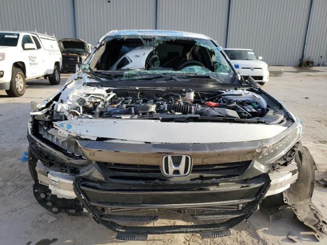 1HGCV1F39NA002015 Honda Accord SPO 5