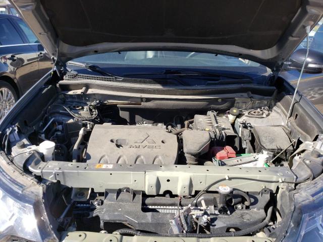 JA4AZ3A35LZ035826 Mitsubishi Outlander Se