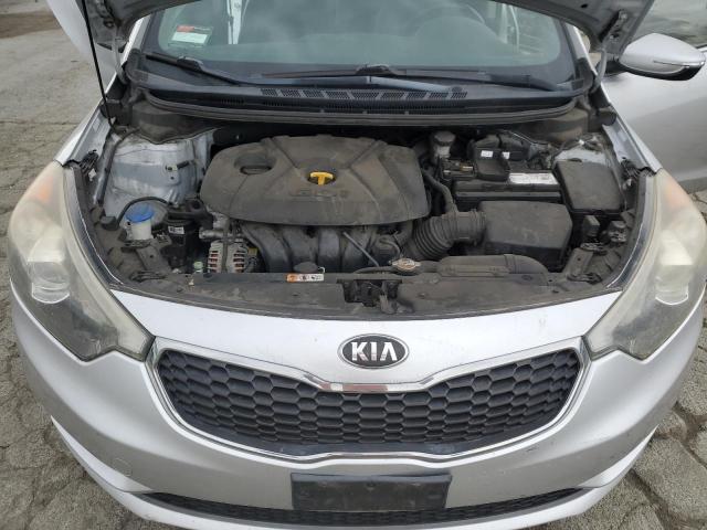 KNAFZ4A84E5119933 KIA FORTE EX