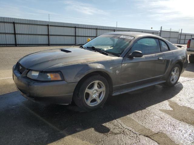 2004 Ford Mustang 