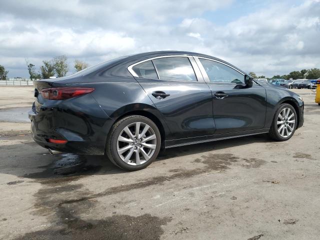 JM1BPABLXN1508060 Mazda 3 SELECT 3