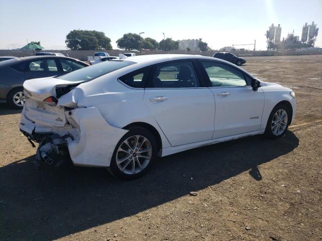 3FA6P0LU8KR207782 Ford FUSION SE