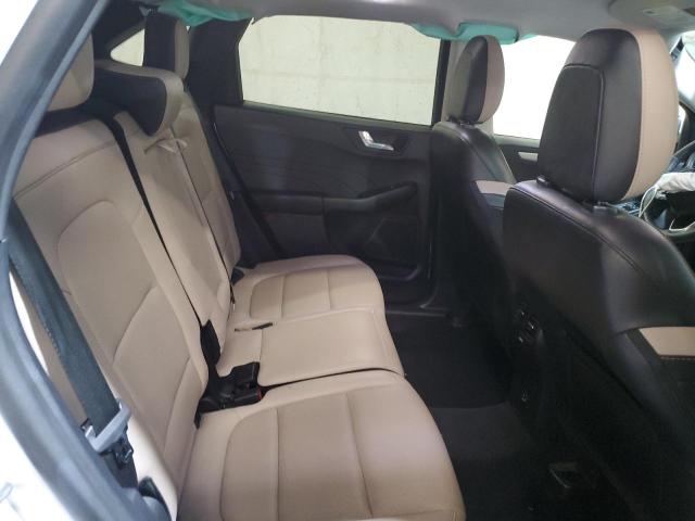 1FMCU0H6XNUA46523 Ford ESCAPE SEL