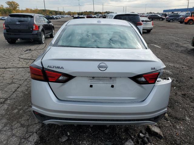  NISSAN ALTIMA 2023 Сріблястий