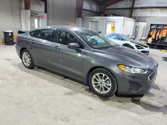 3FA6P0HD9LR109970 Ford Fusion SE 4