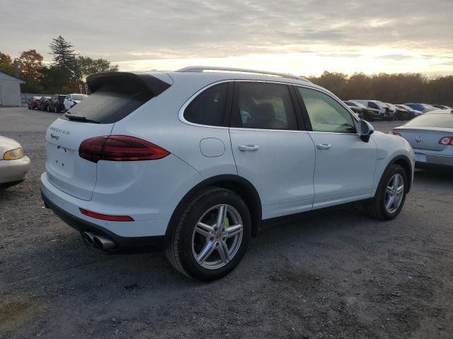 2016 PORSCHE CAYENNE SE - WP1AE2A21GLA64184