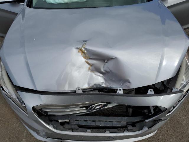 Lot #2473571134 2015 HYUNDAI SONATA SE salvage car