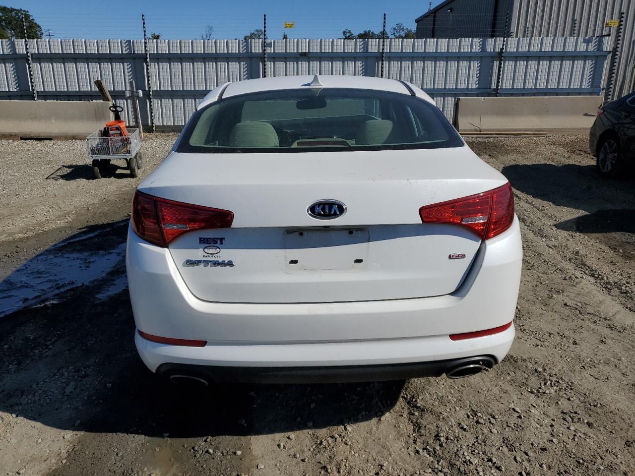 KNAGM4A71B5193848 2011 Kia Optima Lx