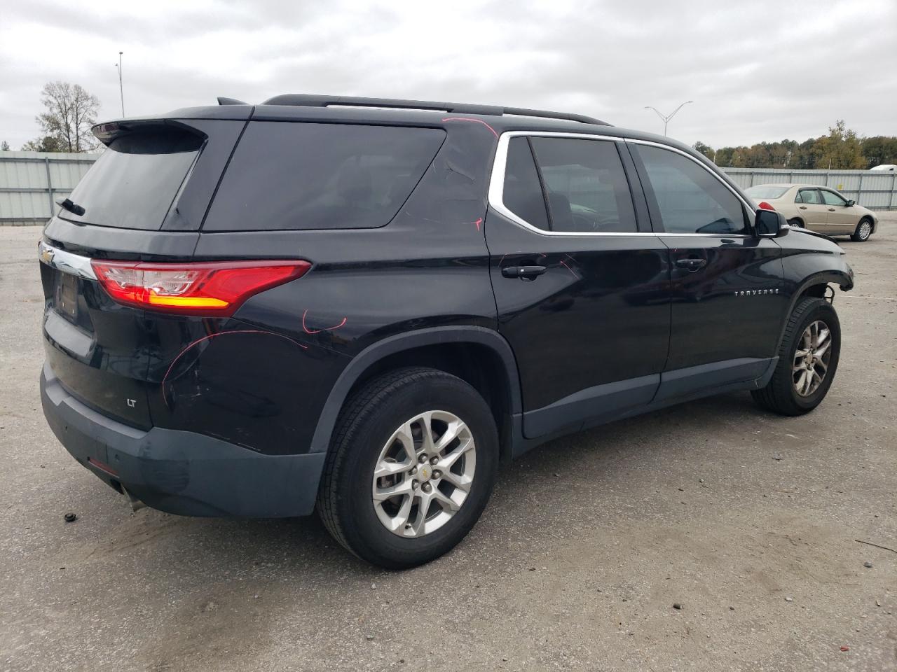 1GNERGKW3KJ253341 Chevrolet Traverse L 3