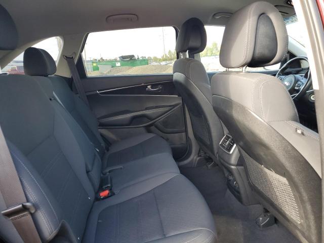5XYPG4A38GG169892 KIA SORENTO LX