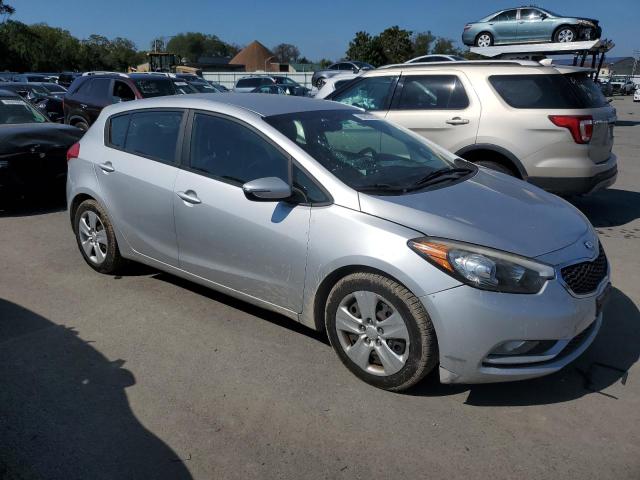 KNAFK5A89G5582485 | 2016 KIA FORTE LX