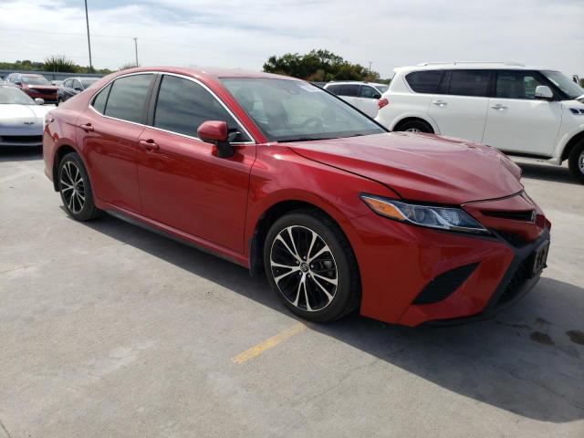  TOYOTA CAMRY 2020 Червоний