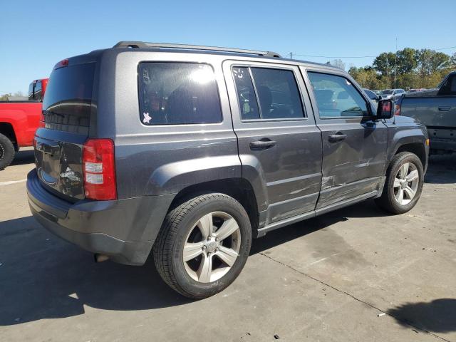 1C4NJPFA3GD649032 Jeep Patriot Latitude