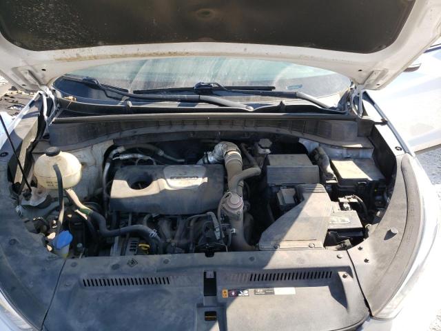 KM8J33A28JU743489 Hyundai Tucson Value
