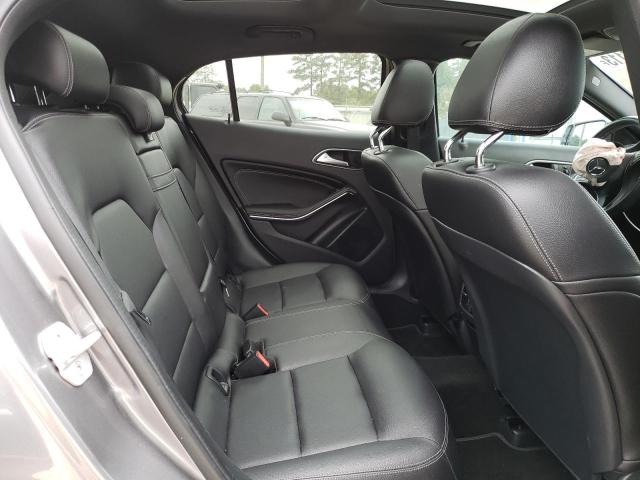 WDCTG4EB3HJ310587 Mercedes-Benz GLA 250
