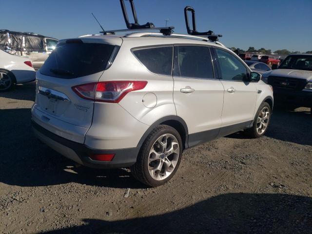 1FMCU0JX4GUA99787 Ford Escape Titanium
