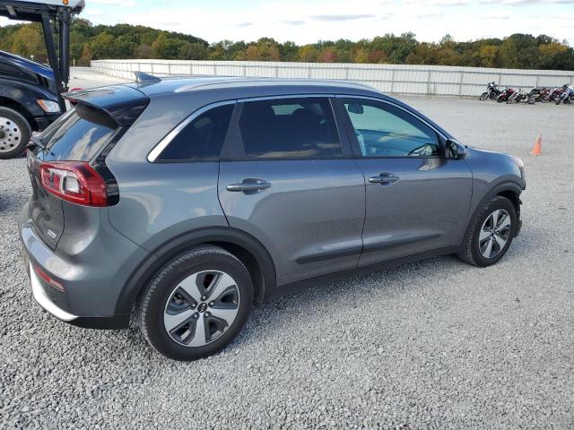 KNDCB3LC7H5084699 KIA NIRO FE