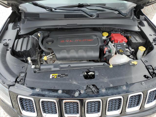 3C4NJCBB9KT692509 Jeep Compass Latitude