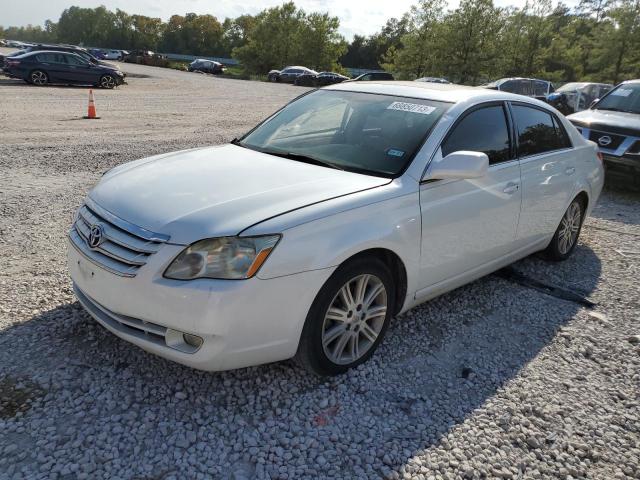 2005 Toyota Avalon XL