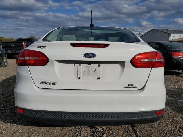 1FADP3F26FL273576 Ford FOCUS SE