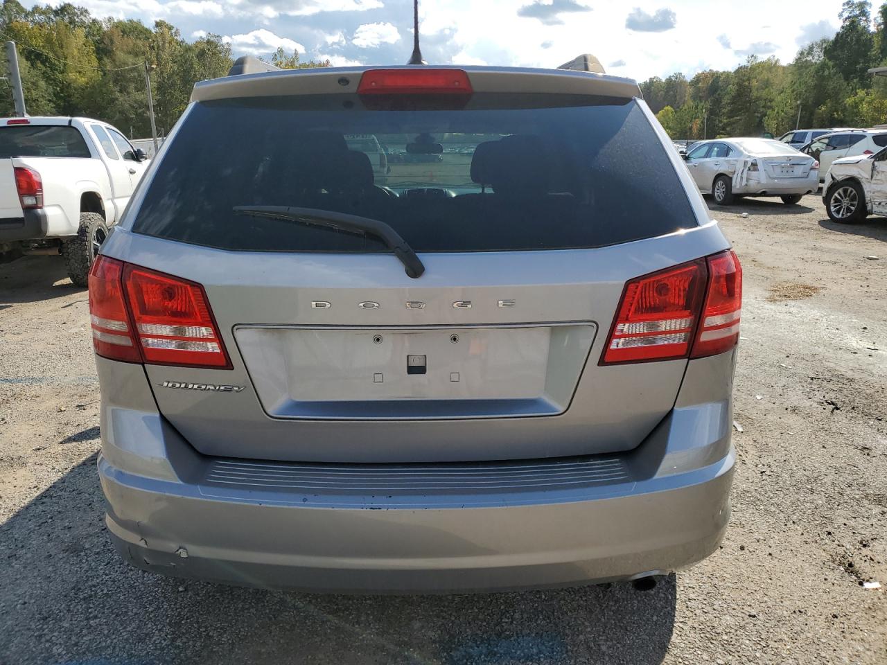 2018 Dodge Journey Se vin: 3C4PDCAB3JT376345