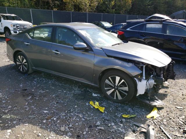 1N4BL4DV0NN316088 Nissan ALTIMA SV