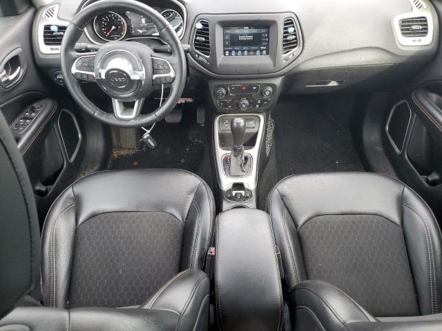 3C4NJCBB6JT368450 Jeep Compass Latitude