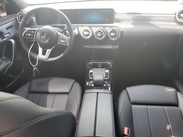WDD3G4EB9LW041597 Mercedes-Benz A 220