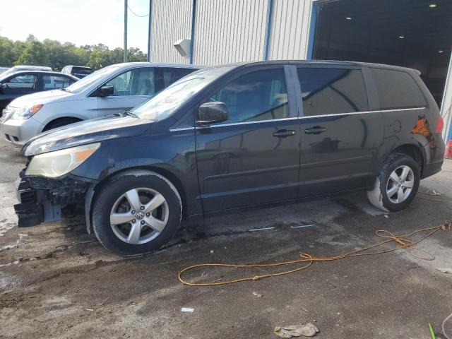 2010 Volkswagen Routan SEL