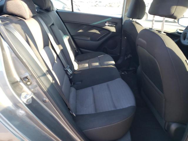 KNAFX5A8XG5493980 KIA FORTE EX
