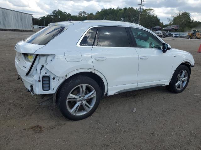 WA1DECF33L1010679 Audi Q3 PREMIUM 3