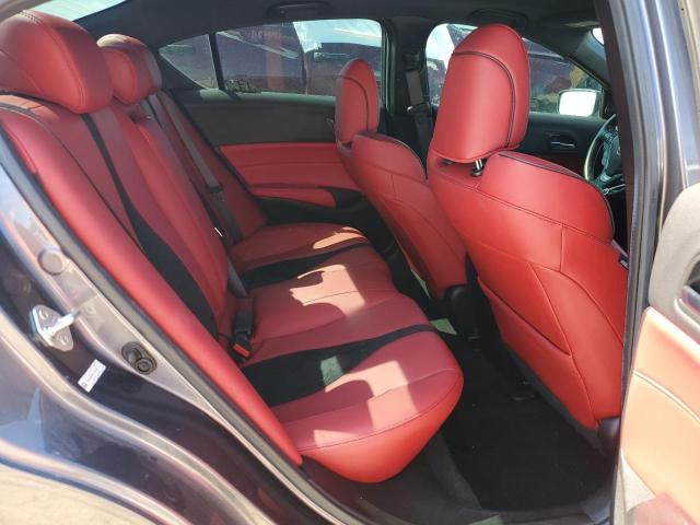 19UDE2F89NA004563 Acura Ilx Premium A-spec