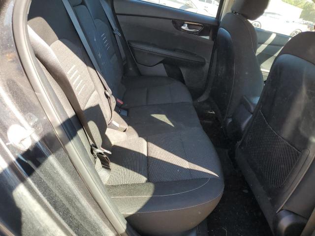 3KPF34AD6KE006308 KIA Forte Gt Line
