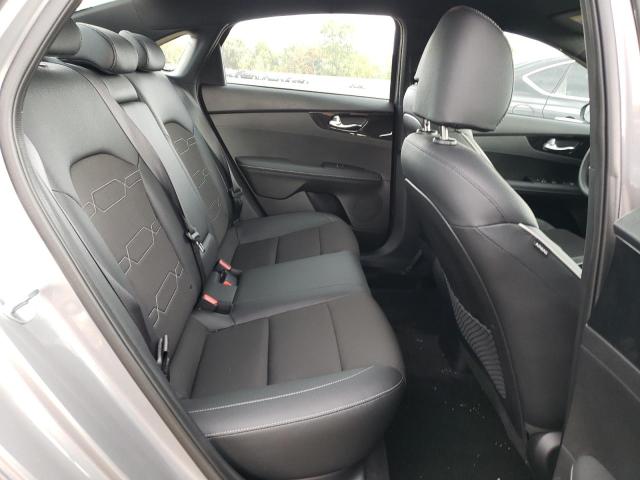 3KPF54AD7PE665743 KIA Forte Gt Line